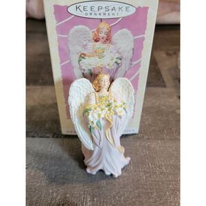 Hallmark 1996 joyful Angel ornament Xmas Decor Easter